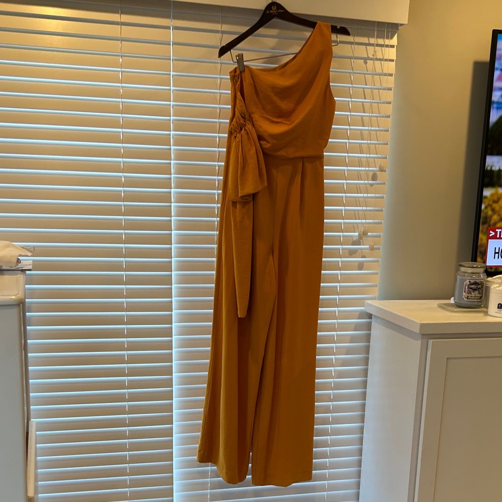 C/MEO Collective Mustard Apparel